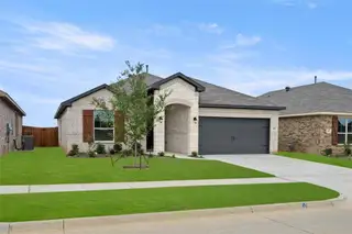New construction Single-Family house 405 Choctaw Dr, Cleburne, TX 76033 plan Hamilton - image