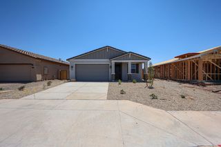 New construction  house 40045 W Wolf Dr, Maricopa, AZ 85138 plan Wren - image