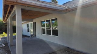 New construction Single-Family house 2049 Sw Bayshore Blvd, Port St. Lucie, FL 34984 plan 1540 - image