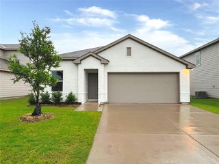 New construction Single-Family house 108 Goel St, Greenville, TX 75402 plan 1571 - image