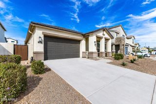 New construction Single-Family house 10306 W Deanna Dr, Peoria, AZ 85382 plan Bluebird - image