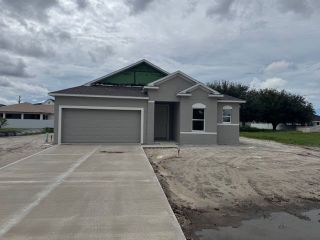 New construction Single-Family house 216 Sw 14Th Ave, Cape Coral, FL 33991 plan Drexel - image