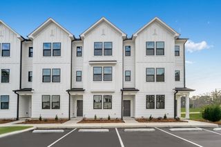 New construction Multi-Family house 2302 Oakwood Meadows Ln, Raleigh, NC 27604 plan Jackson - image