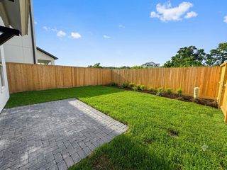 New construction Single-Family house 5914 Cottage Grove Lake St, Houston, TX 77007 - image