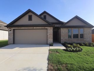 New construction  house 3708 Yarrow Dr, Argyle, TX 76226 plan Pizarro - 40' Smart Series - image
