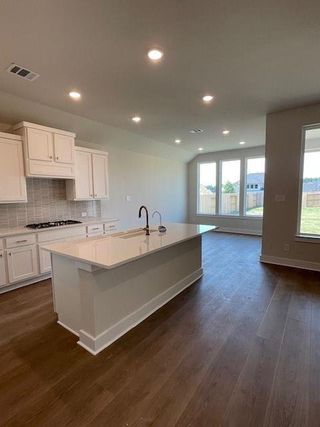 New construction Single-Family house 7121 Simmental Ct, Montgomery, TX 77316 plan Starling - image