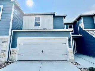 New construction Townhouse house 12803 Village Spun Plz, Buda, TX 78610 plan The Barton (147) - image