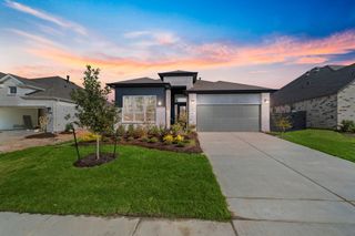 New construction Single-Family house 18047 Brennie Bird Ln, Conroe, TX 77302 plan Hillcrest - image