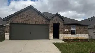 New construction Single-Family house 800 Barton Dr, Ennis, TX 75119 plan Bellvue - image
