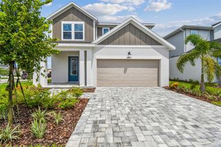New construction Single-Family house 10645 Crescent Creek Xing, Parrish, FL 34219 plan The Zander - image