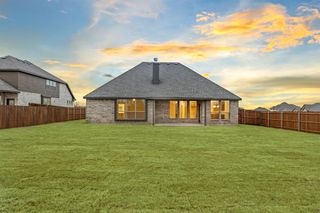 New construction house 805 Anthem Ln, Forney, TX 75126 plan Concept 2370 - image