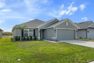 New construction Single-Family house 12492 Pine Bluff St, Spring Hill, FL 34609 plan 1970 - image