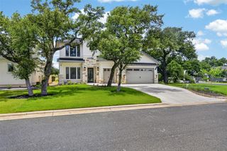 New construction Single-Family house 305 Indigo Ln, Georgetown, TX 78628 plan Custom - image