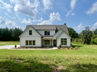 New construction Single-Family house 977 Hillcrest Rd, Hogansville, GA 30230 plan Williamsburg - image