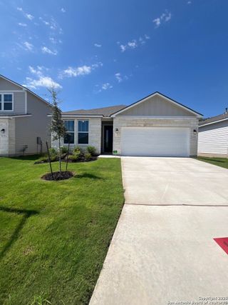 New construction Single-Family house 224 Connor Crk, San Antonio, TX 78253 plan Garden View - image
