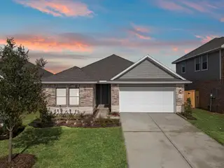 New construction Single-Family house 1915 Stargazer Ln, Angleton, TX 77515 plan Upton - image
