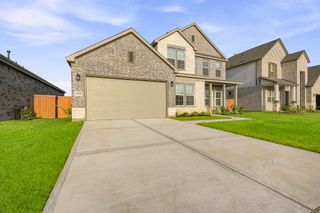 New construction Single-Family house 2028 Blue Mar Dr, Brookshire, TX 77423 plan Finley - image