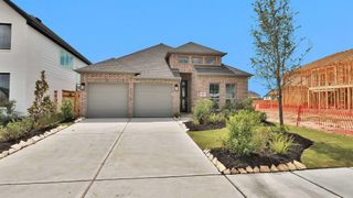 New construction Single-Family house 30951 Radke Estates Dr, Fulshear, TX 77441 plan 2049W - image