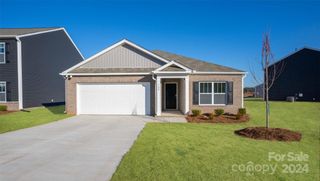 New construction Single-Family house 2554 Goose Fair Road, Maiden, NC 28650 Aria- photo