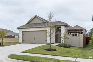 New construction Single-Family house 1728 Meadow Crest Dr, Aubrey, TX 76227 plan Toscana - image
