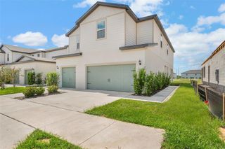 New construction Townhouse house 727 Poppy Ln, Dundee, FL 33838 - image