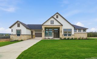 New construction Single-Family house 530 Poe Pkwy, Castroville, TX 78009 plan Gregory 100′ - image