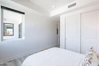 New construction Condo house 3131 N Central Ave, Unit 6014, Phoenix, AZ 85012 - image