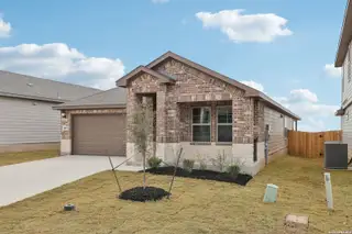 New construction Single-Family house 3019 Nash Dr, New Braunfels, TX 78132 plan The Hughes (841) - image