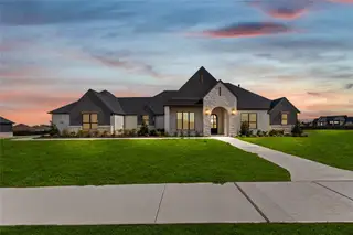 New construction Single-Family house 4720 Magnolia Trl, Midlothian, TX 76065 plan Catalina Signature Series - image