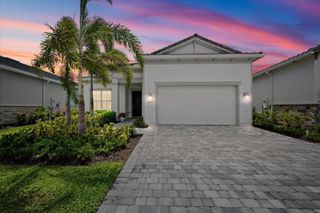 New construction Single-Family house 10571 Northbrook Cir, Palm Beach Gardens, FL 33412 - image