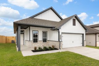 New construction house 121 Watch Hl, Jarrell, TX 76537 plan The 1475 - image