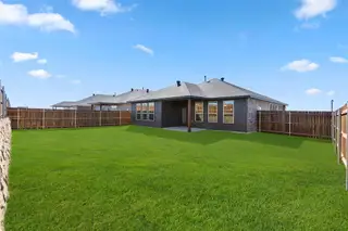 New construction Single-Family house 420 Comanche Dr, Cleburne, TX 76033 plan Stockton - image