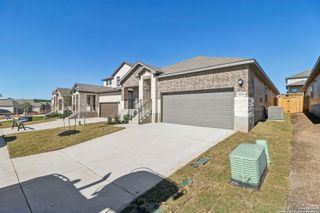 New construction Single-Family house 3020 Nash Dr, New Braunfels, TX 78132 plan The Callaghan (830) - image