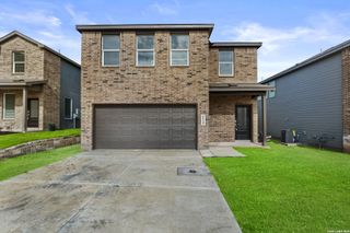New construction Single-Family house 6525 Titan Park, Converse, TX 78109 - image