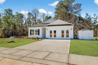 New construction Single-Family house 70 Muscovy Dr, Four Oaks, NC 27524 plan Retreat - image