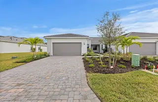 New construction Single-Family house 18836 Indian Rock Pl, Lakewood Ranch, FL 34211 plan Cascadia - image