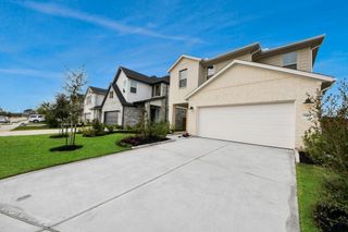New construction house 7327 Blue Gentiana Ln, Katy, TX 77493 plan Kendall - image