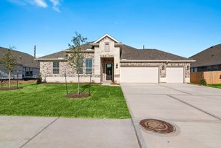 New construction Single-Family house 12107 Willow Way Ave, Mont Belvieu, TX 77535 plan Belfast ESP - image