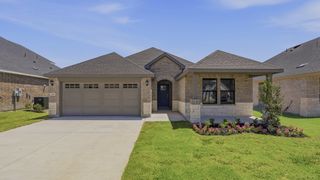 New construction Single-Family house 2006 Serene Springs Rd, Celina, TX 75009 plan Hubbard - image