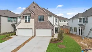 New construction Townhouse house 116 W Coralburst Lp, Montgomery, TX 77316 - image