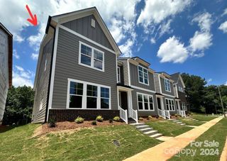 New construction Townhouse house 143 Carriage Club Drive, Unit 101, Mooresville, NC 28117 - photo