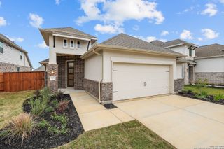 New construction house 1852 Bighorn Trl, New Braunfels, TX 78132 plan Leona - image