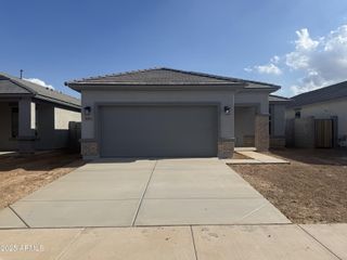 New construction Single-Family house 16981 W Spur Dr, Surprise, AZ 85387 plan Madera - image