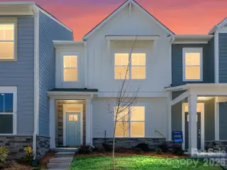 New construction Townhouse house 10132 Mamillion Dr, Huntersville, NC 28078 - image