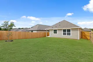 New construction Single-Family house 1603 Romans Rd, Ennis, TX 75119 plan The Wildflower - image