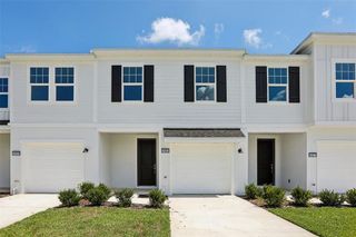 New construction Townhouse house 34563 Turpins Ave, Zephyrhills, FL 33541 - image