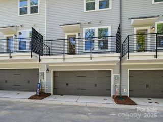 New construction Townhouse house 1429 Lithium Ln, Charlotte, NC 28211 - image
