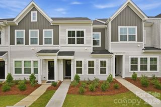 New construction Townhouse house 5861 Tuckaseegee Rd, Unit 3, Charlotte, NC 28208 - image