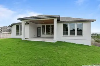 New construction Single-Family house 204 Dulce Vis, Boerne, TX 78006 plan Crown - image