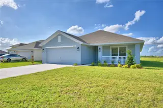 New construction Single-Family house 1214 Tagliamento Ln, Haines City, FL 33844 - image